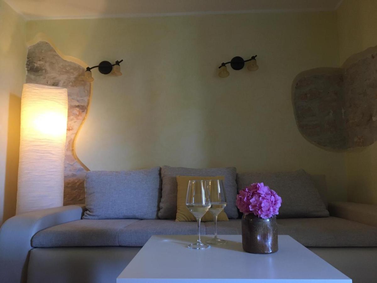 Appartment Hacienda Monica أوماغ المظهر الخارجي الصورة